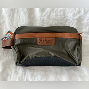 Penguin Dopp Case - New With Tags